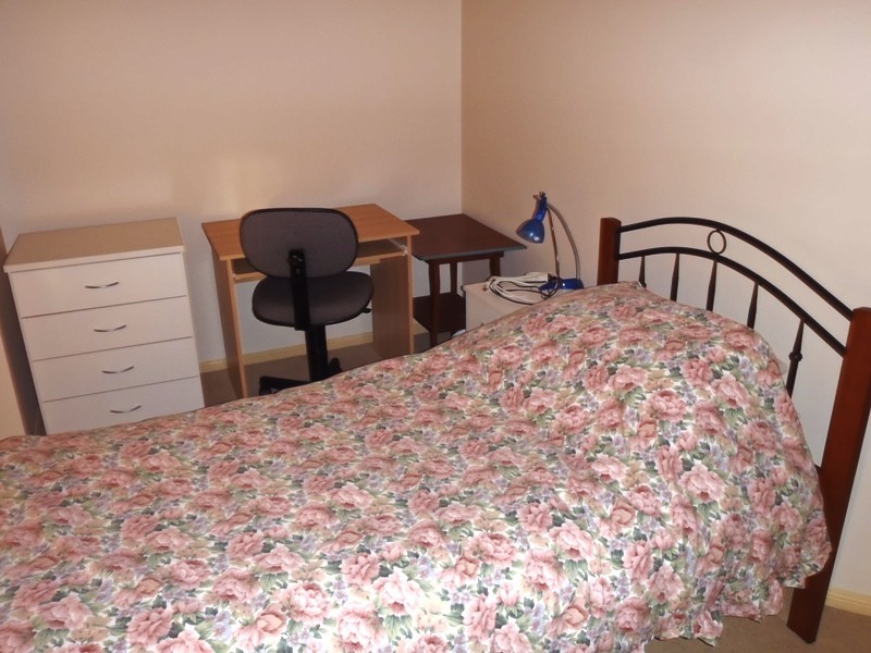 9/64 Gordon Avenue, Newtown QLD 4350