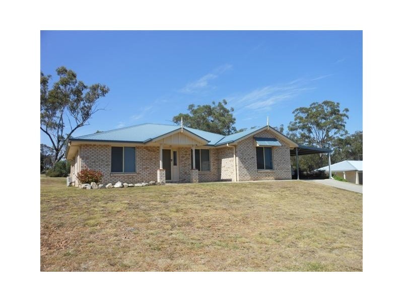 62 Highland Park Road, Meringandan West QLD 4352