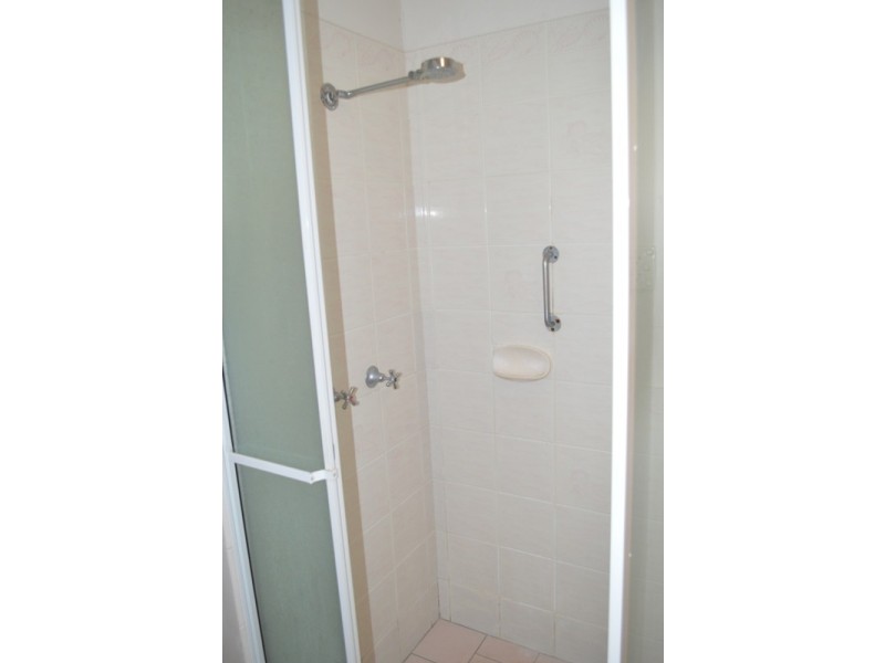 5/180 Russell Street, Newtown QLD 4350