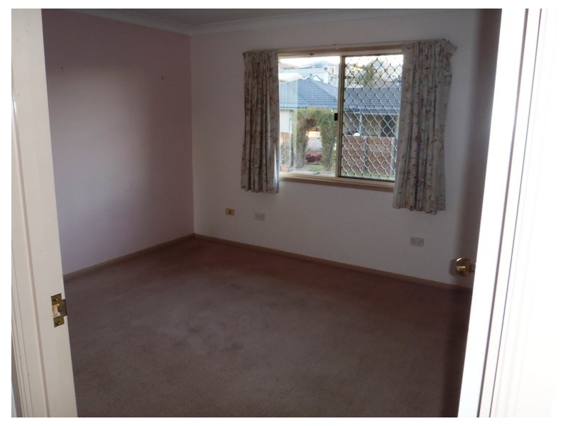 2/8  Cortess Street, Darling Heights QLD 4350