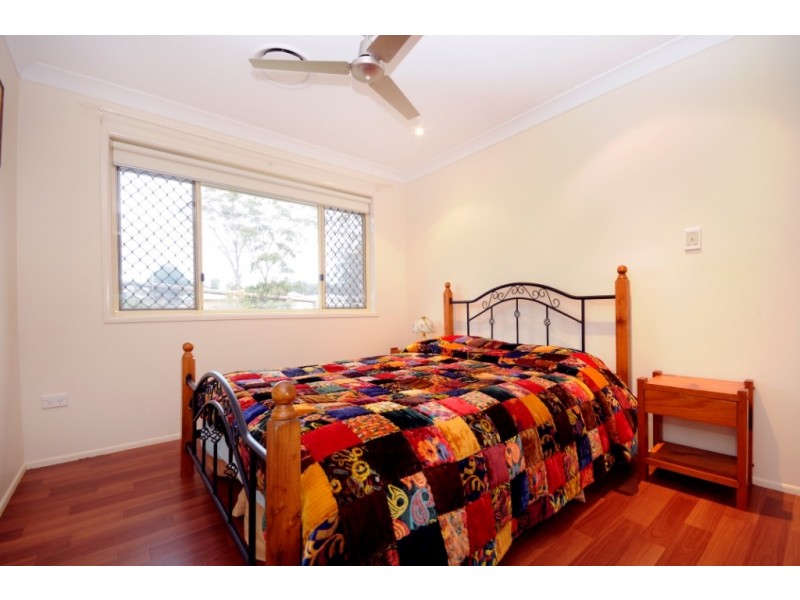 1  Kimdon Crescent, Highfields QLD 4352