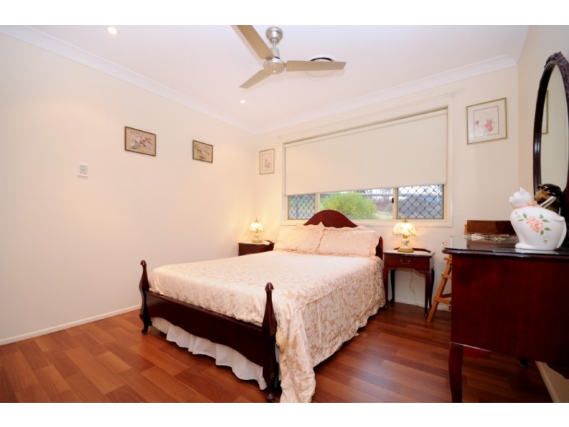 1  Kimdon Crescent, Highfields QLD 4352