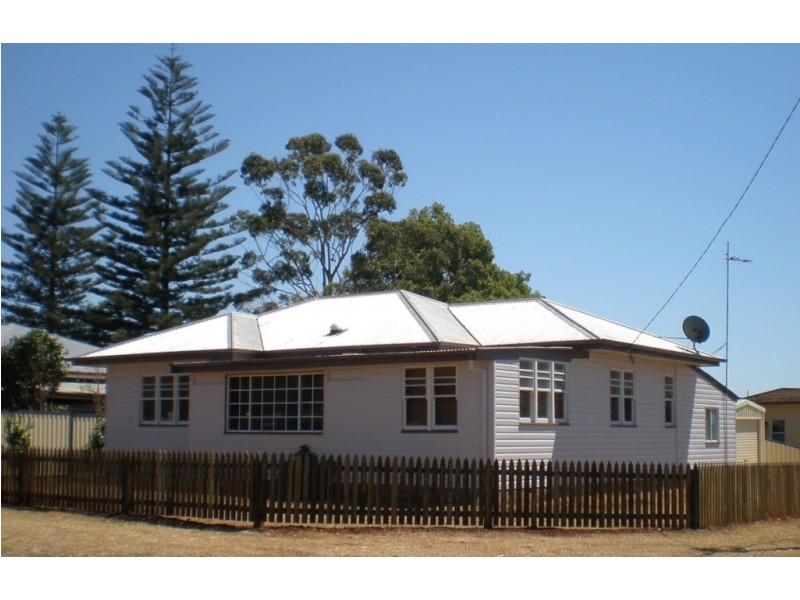 67 Weetwood Street, Newtown QLD 4350