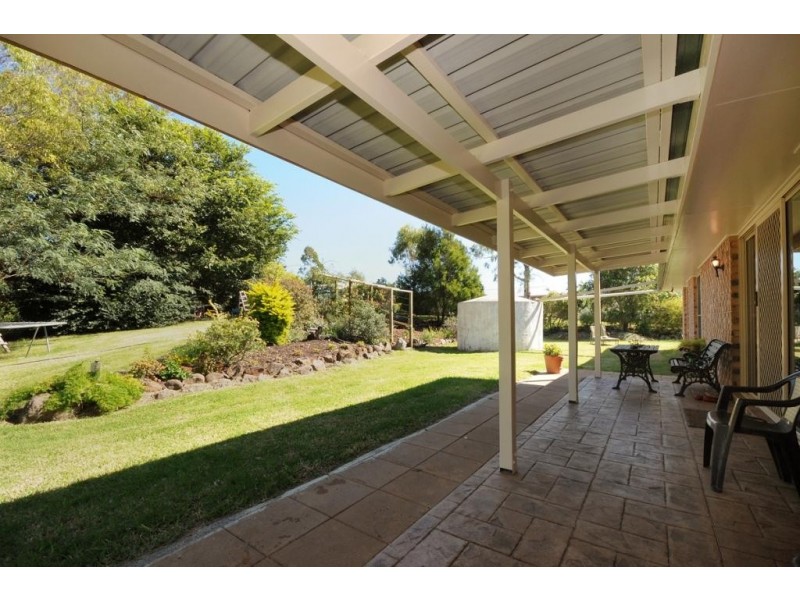 11 Pendoma Drive, Hodgson Vale QLD 4352