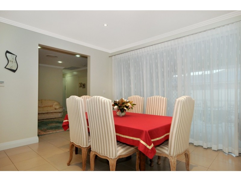 4 Gwenda Drive, Westbrook QLD 4350