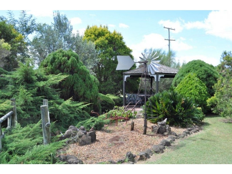 52 Berry Road, Vale View QLD 4352
