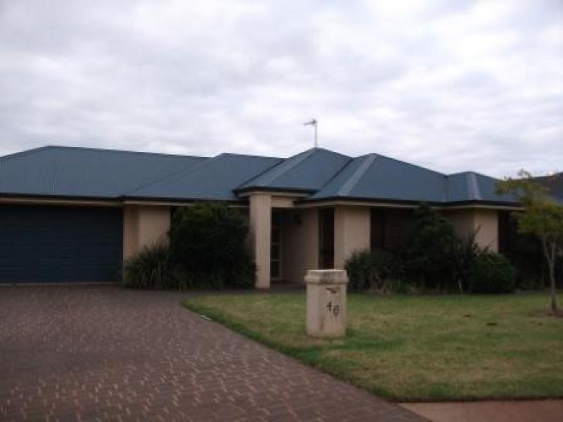 46 Wood Drive, Middle Ridge QLD 4350