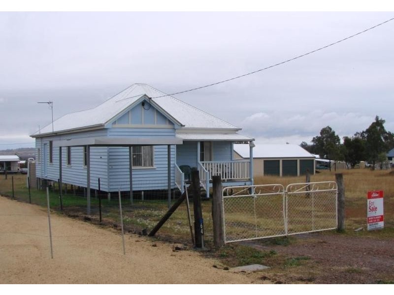 62 Victoria Street, Clifton QLD 4361