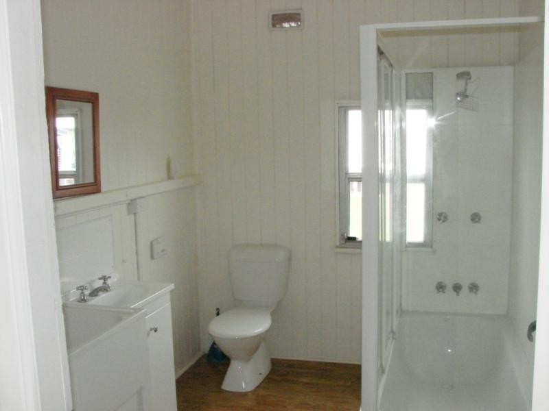 62 Victoria Street, Clifton QLD 4361