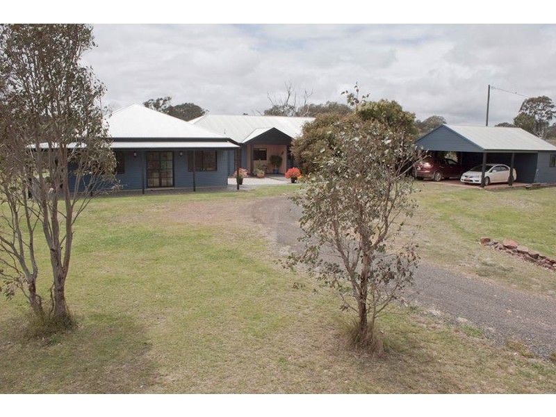 64 Puschmann Road, Geham QLD 4352