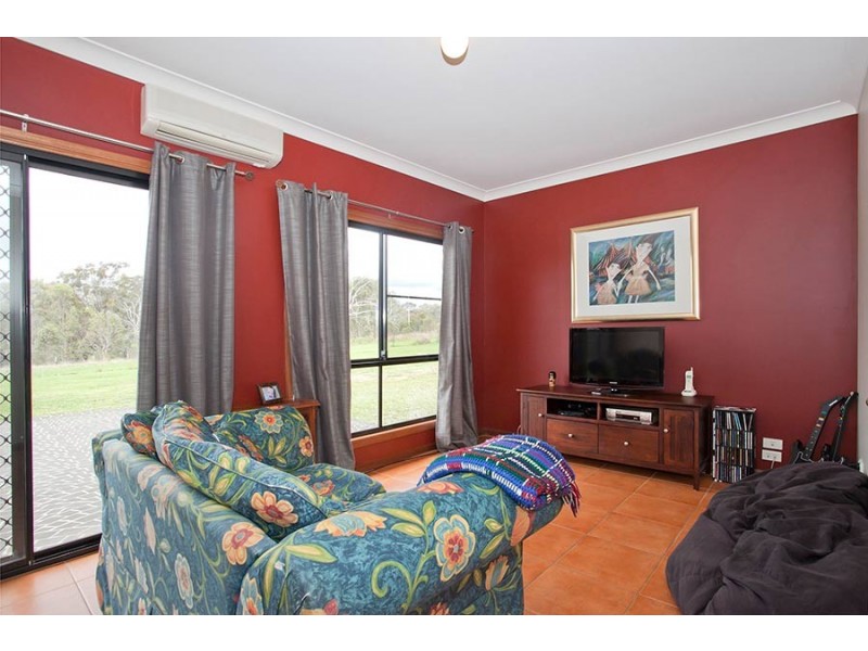 64 Puschmann Road, Geham QLD 4352