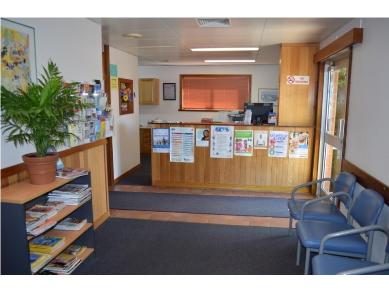 126 South Street, Centenary Heights QLD 4350