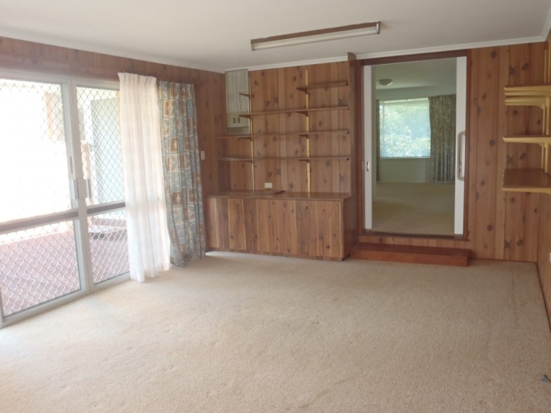 39 Sardon Street, Centenary Heights QLD 4350