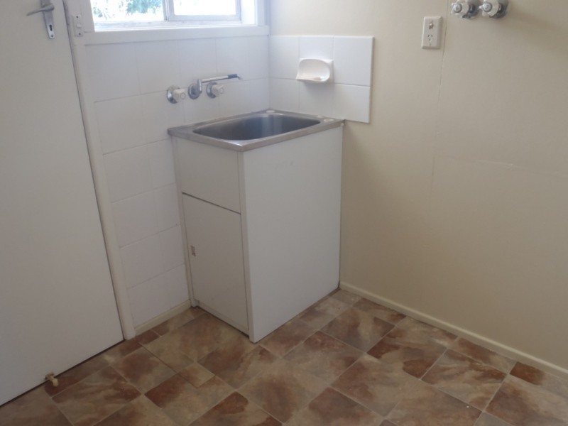 39 Sardon Street, Centenary Heights QLD 4350
