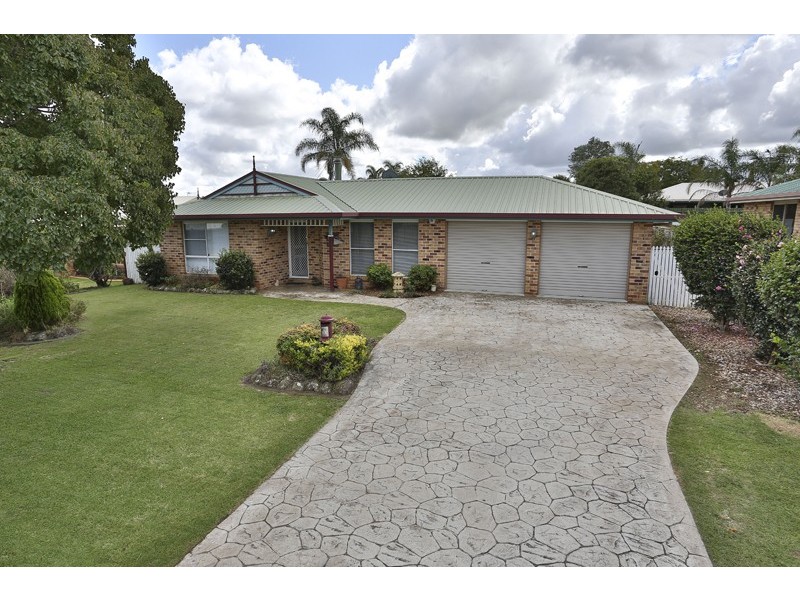 19 Silvergum Court, Glenvale QLD 4350