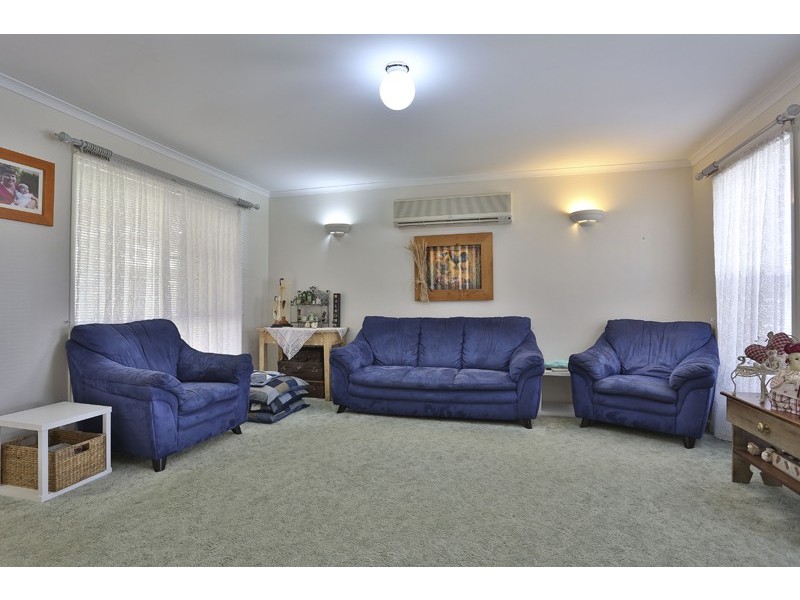 19 Silvergum Court, Glenvale QLD 4350