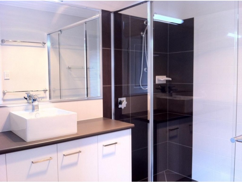 14 Opperman Drive, Kearneys Spring QLD 4350