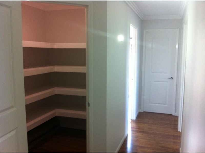 14 Opperman Drive, Kearneys Spring QLD 4350