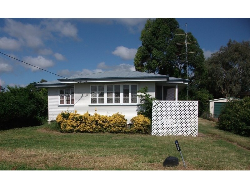 23 John Street, Clifton QLD 4361