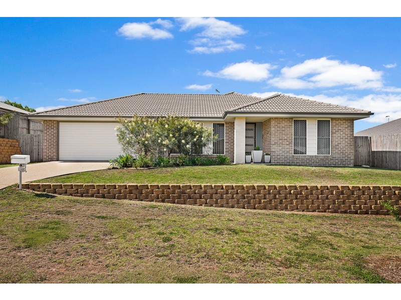 13 Sweeney Street, Kearneys Spring QLD 4350