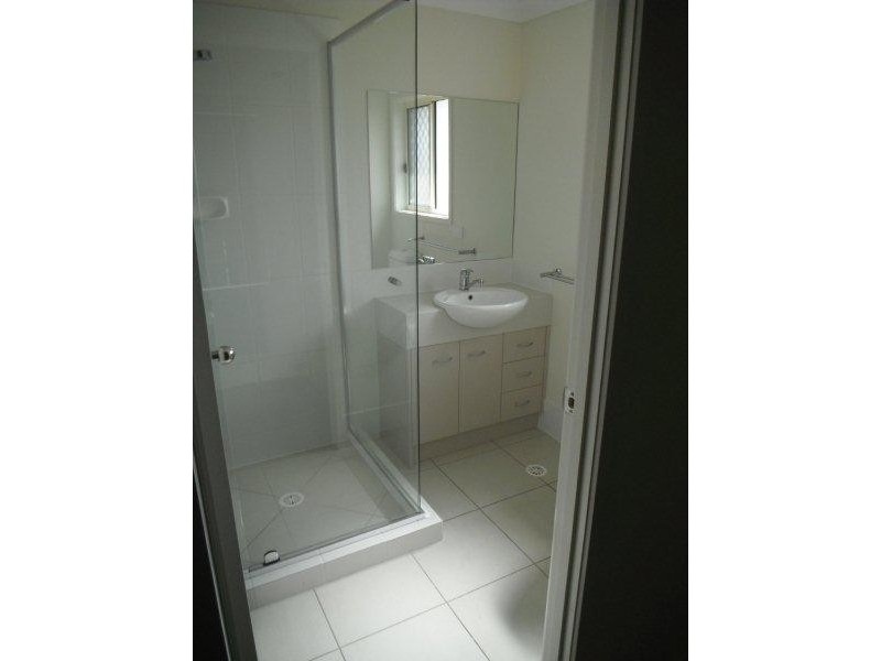 13 Sweeney Street, Kearneys Spring QLD 4350