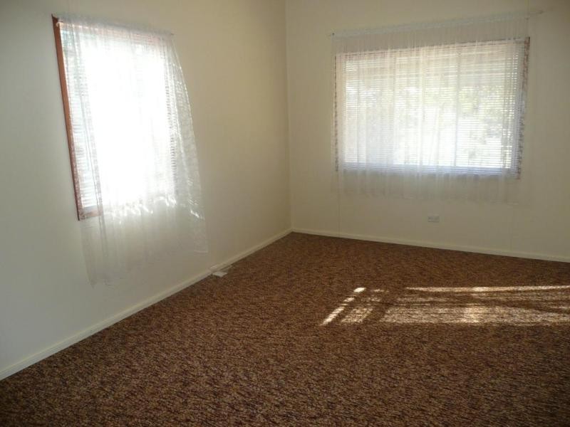 14484 New England Highway, Greenmount QLD 4359