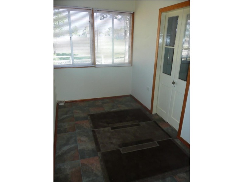 14484 New England Highway, Greenmount QLD 4359