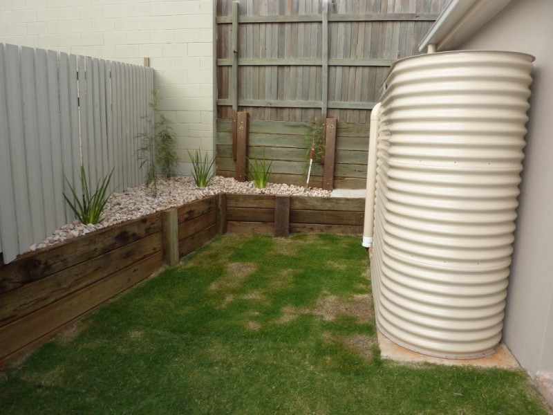 2/14 Ethan Street, Middle Ridge QLD 4350