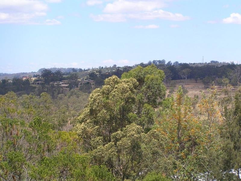 6 Timperley Drive, Highfields QLD 4352