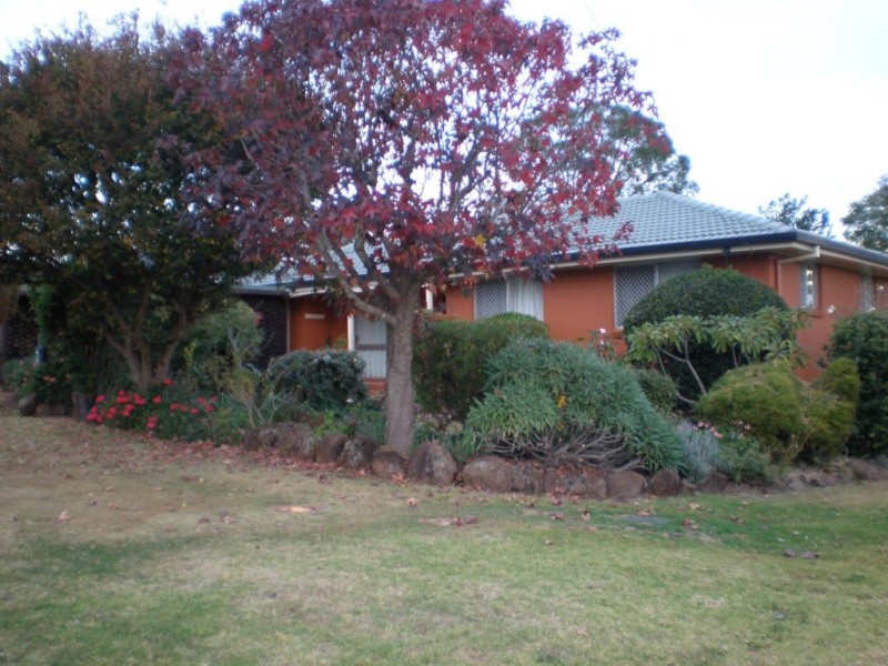 12 Girrawheen Street, Rangeville QLD 4350