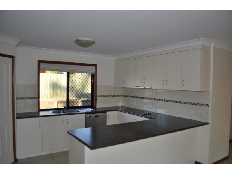 6 Lewis Street, Meringandan West QLD 4352