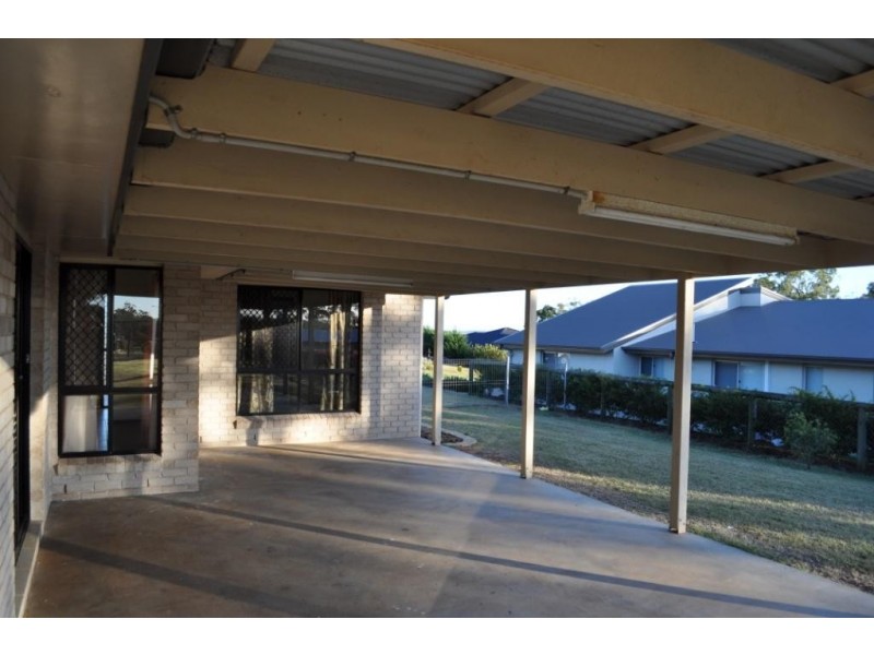 6 Lewis Street, Meringandan West QLD 4352