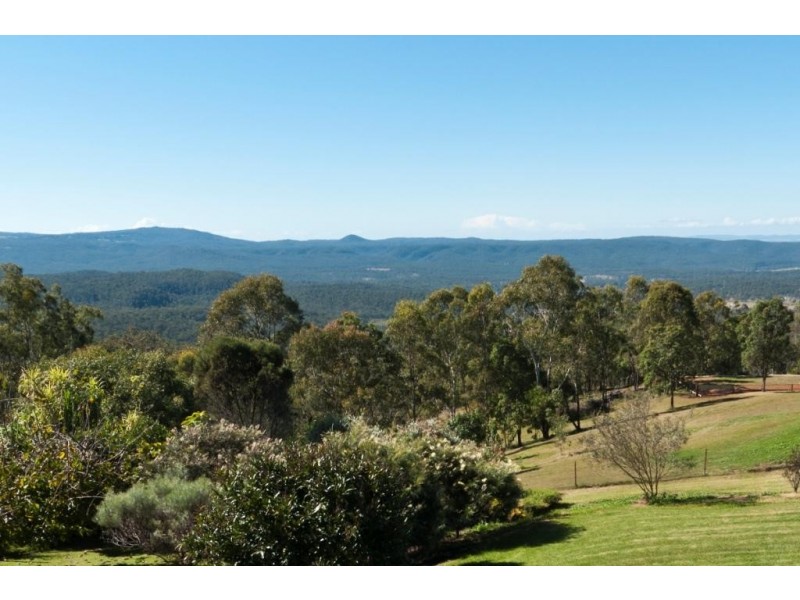 173 Happy Valley Road, Cabarlah QLD 4352