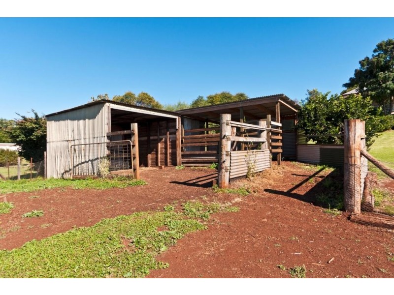 173 Happy Valley Road, Cabarlah QLD 4352