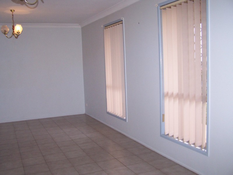 34 Banksia Street, Newtown QLD 4350