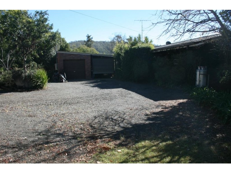 2262 Flagstone Creek Road, Middle Ridge QLD 4350