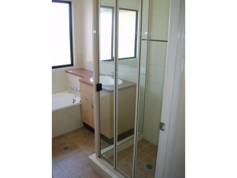 5/364 Bridge Street, Wilsonton QLD 4350