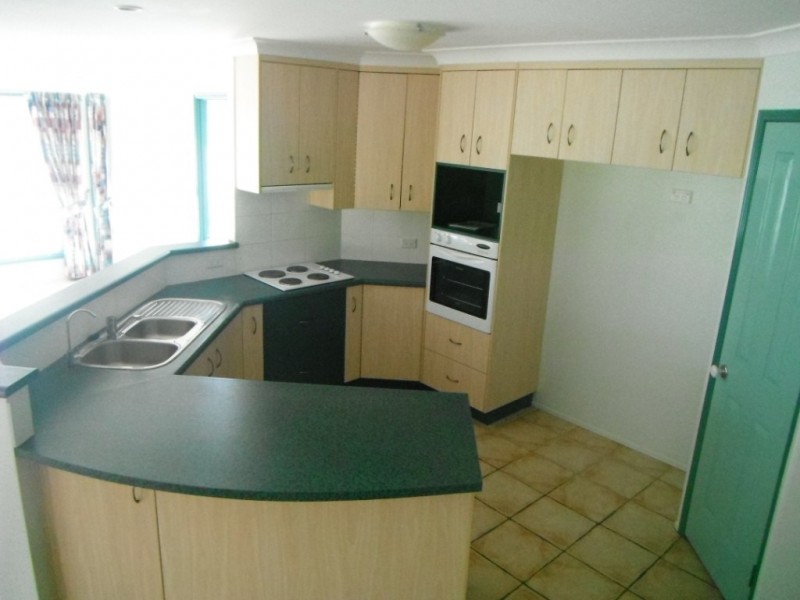 15 Brunkhorst Drive, Kearneys Spring QLD 4350