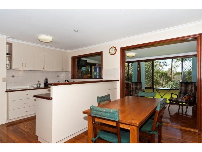 6 Fawngrove Drive, Glenvale QLD 4350