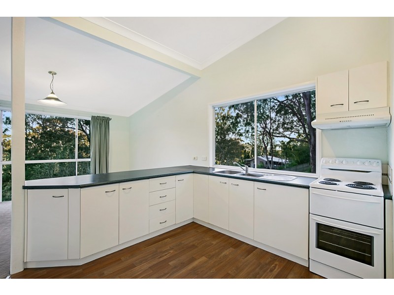 11 Dippel Street, Middle Ridge QLD 4350
