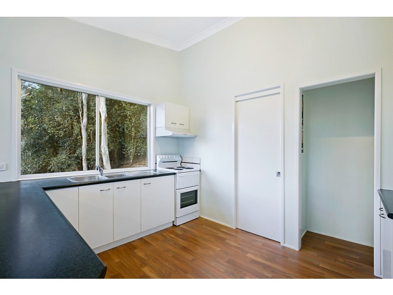 11 Dippel Street, Middle Ridge QLD 4350