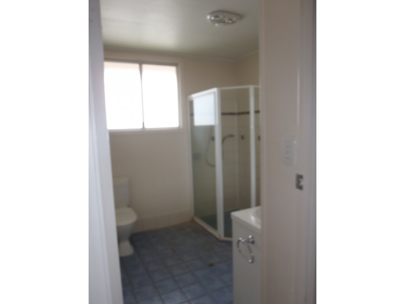 4 Corser Street, Centenary Heights QLD 4350