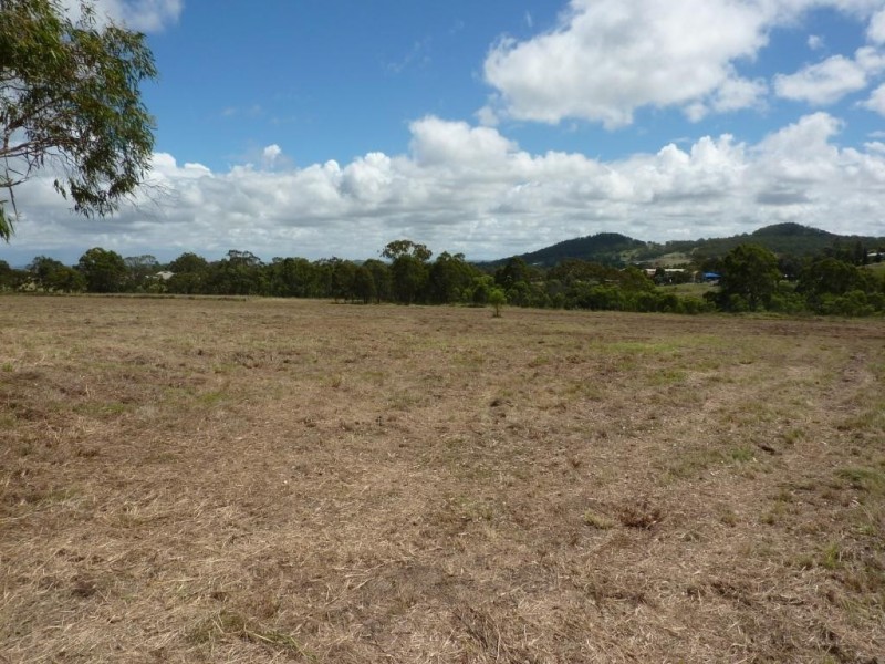 1 Lynch St, Drayton QLD 4350