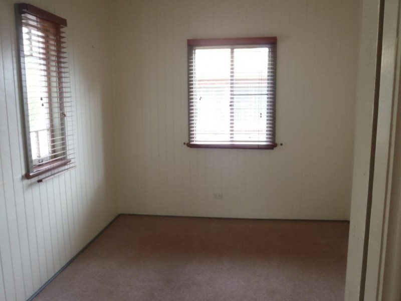 8 Eton Street, Toowoomba City QLD 4350