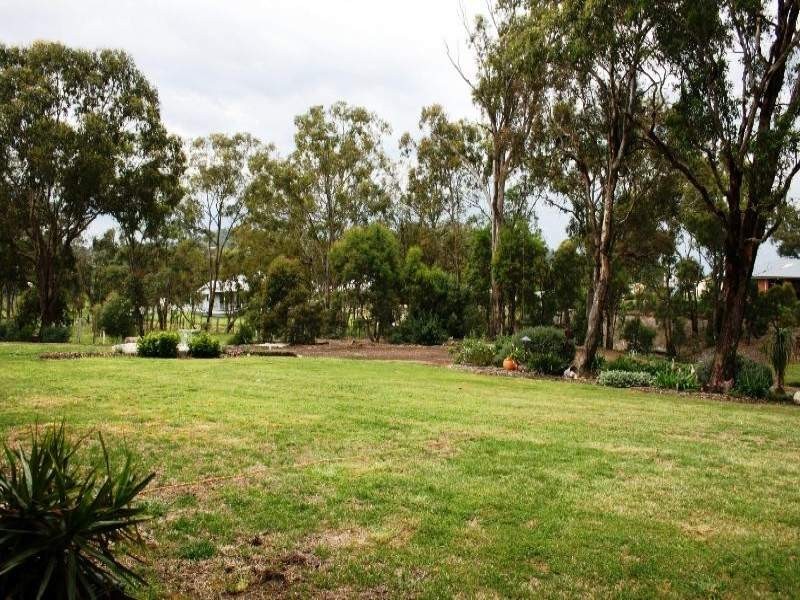 9 Karingal Court, Glenvale QLD 4350