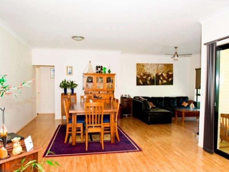 9 Karingal Court, Glenvale QLD 4350