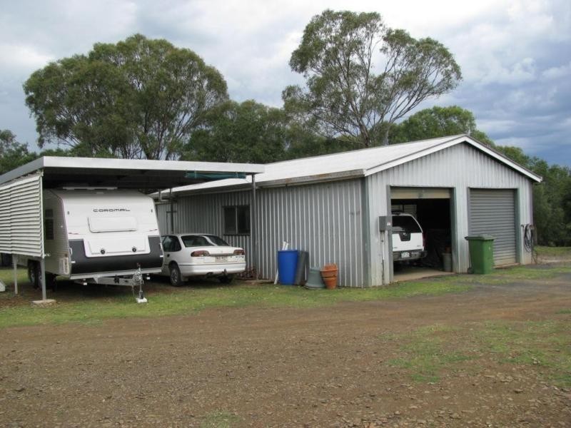 105 Ciesiolka Road, Aubigny, Oakey QLD 4401