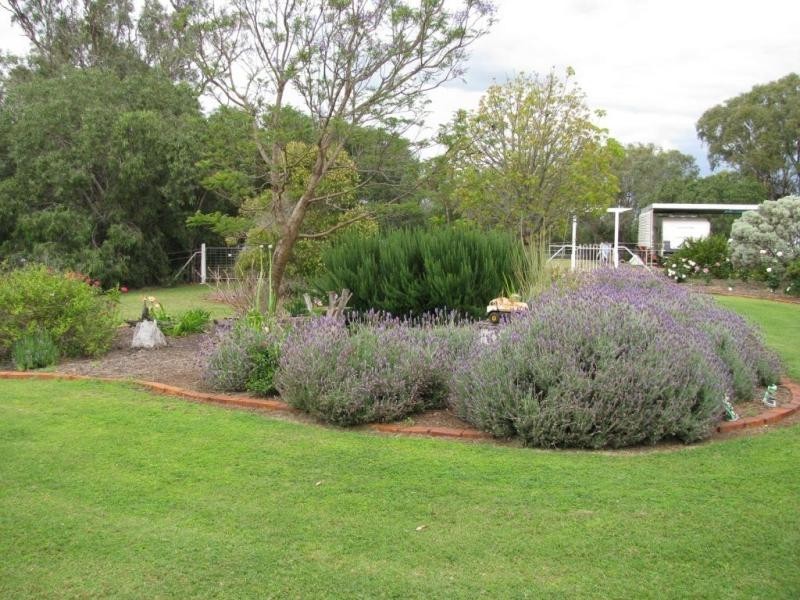 105 Ciesiolka Road, Aubigny, Oakey QLD 4401