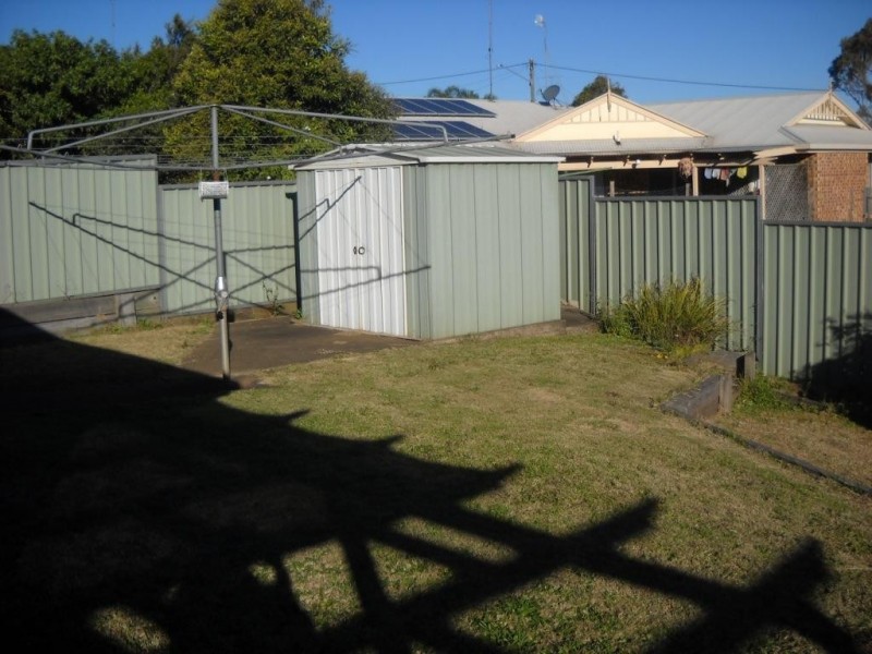 106 Hursley Road, Newtown QLD 4350