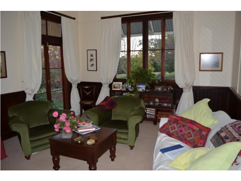 937 Cambooya Felton Road, Cambooya QLD 4358